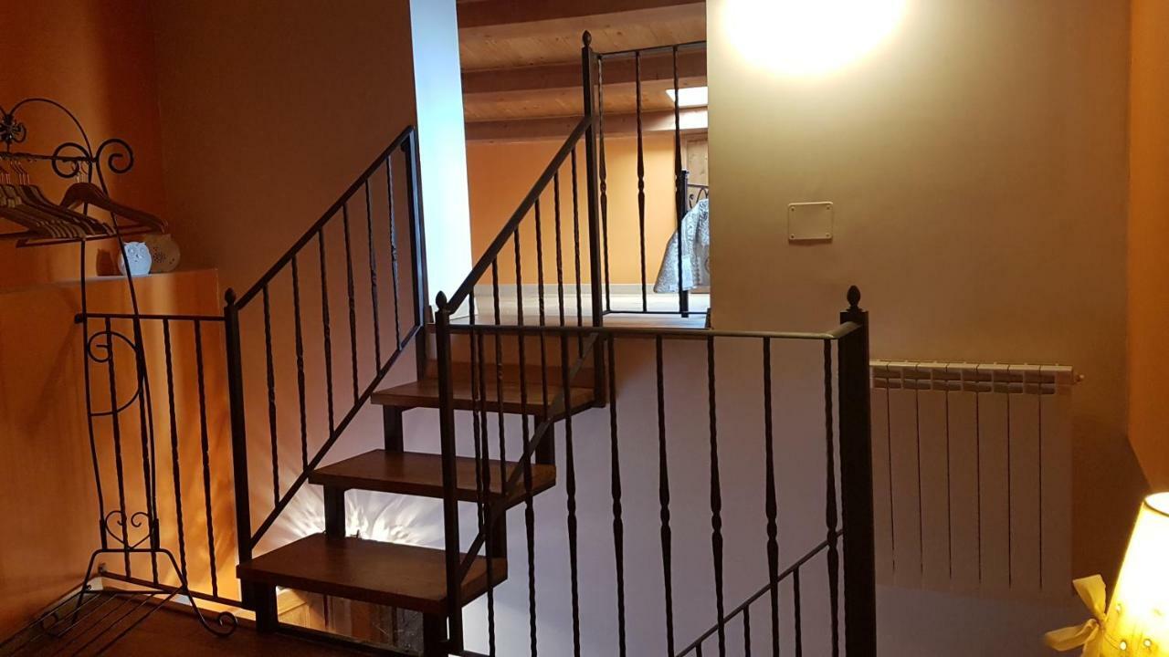Scaccia Pensieri Villa Cerchio Eksteriør bilde