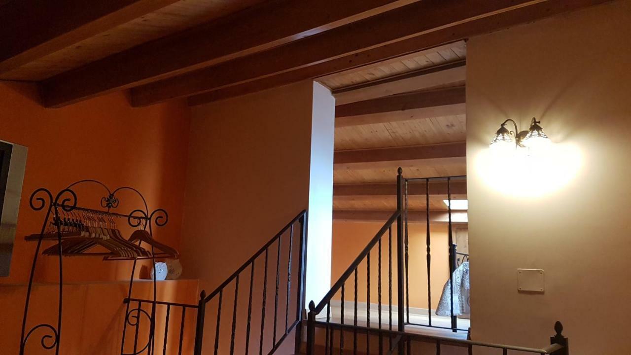 Scaccia Pensieri Villa Cerchio Eksteriør bilde