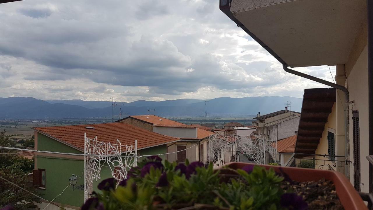 Scaccia Pensieri Villa Cerchio Eksteriør bilde