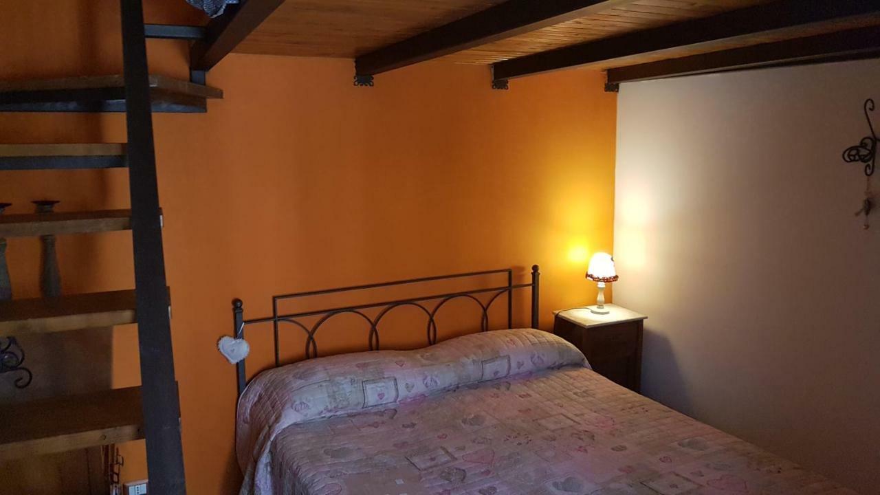 Scaccia Pensieri Villa Cerchio Eksteriør bilde