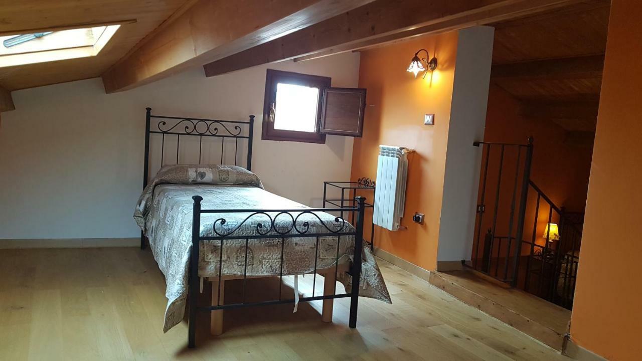 Scaccia Pensieri Villa Cerchio Eksteriør bilde