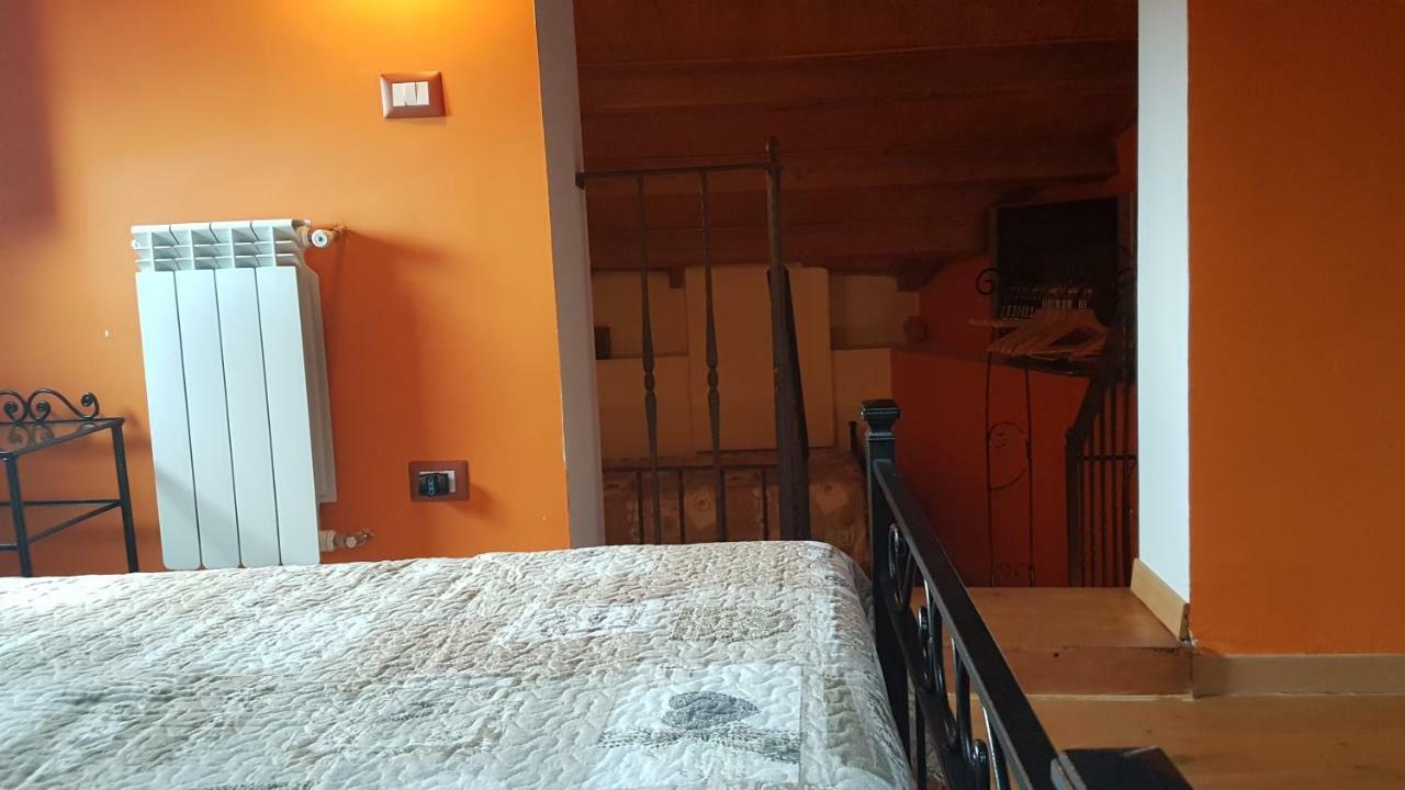 Scaccia Pensieri Villa Cerchio Eksteriør bilde