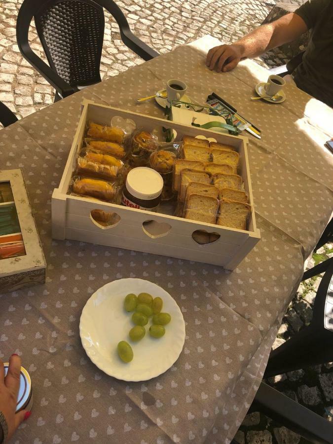 Scaccia Pensieri Villa Cerchio Eksteriør bilde