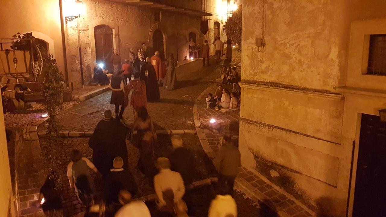 Scaccia Pensieri Villa Cerchio Eksteriør bilde